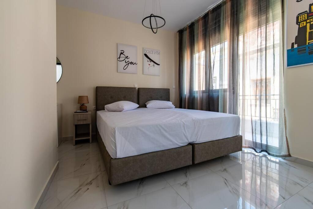 Plaka Rafaela Elegant Urban Retreat In Athens Historic Heart 아파트 외부 사진
